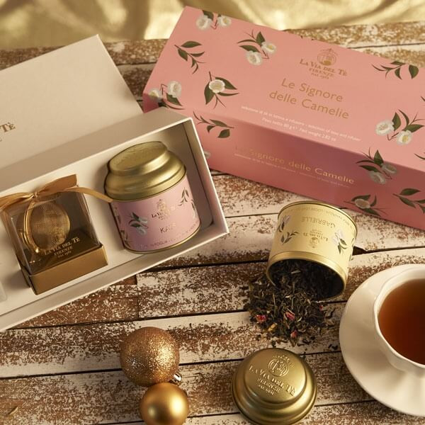 Darilni set čajev z infuzorjem