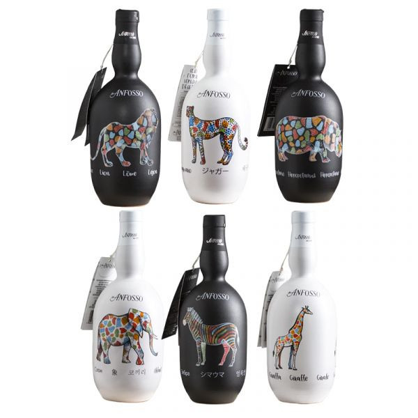 Ekstra deviško oljčno olje hladno stiskano v keramični steklenici 