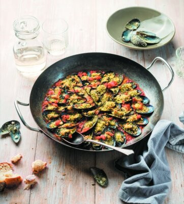 Revija dober tek pristno italijansko dagnje