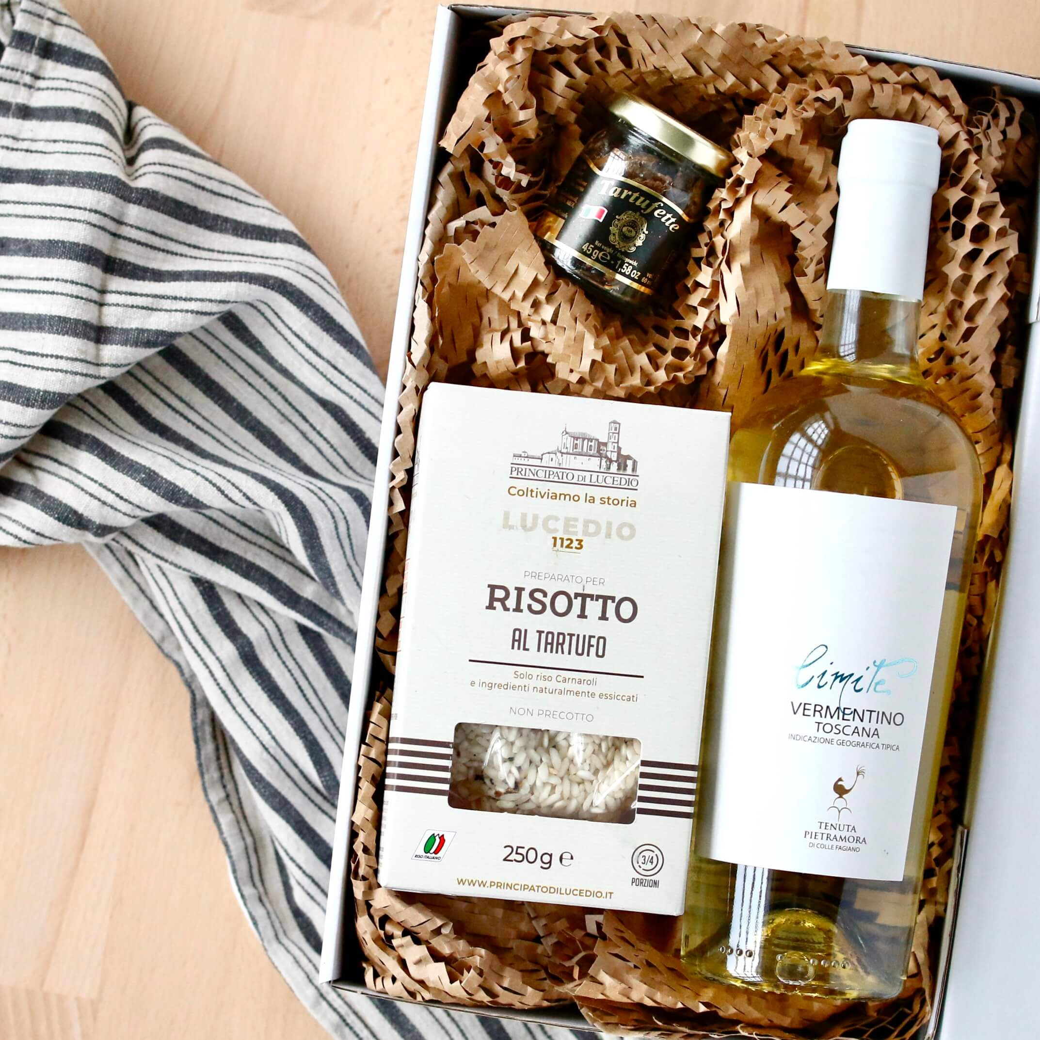 Darilni paket za pripravo rižote s tartufi in food pairing z belim vinom