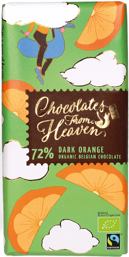 Tablica bio temne čokolade v zelenem papirju s koščki pomaranče