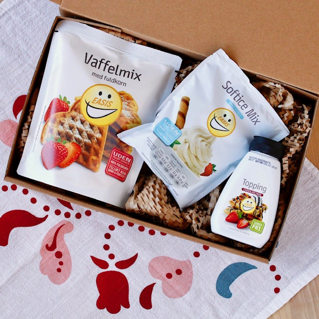 darilni paket - vaflji mix, čokoladni preliv in sladoled z vanilijo brez sladkorja