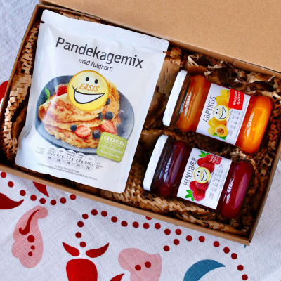 // PALAČINKE Z MARMELADO BOX